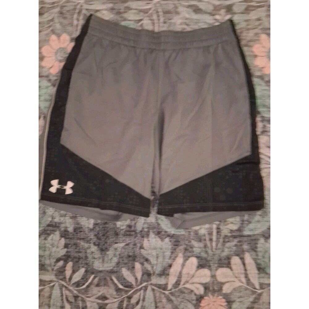 Under Armour HeatGear Boys Athletic Mesh Shorts Gray Black YLG Loose Fit